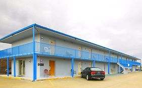 Marshall Lodge By Oyo Hwy 65